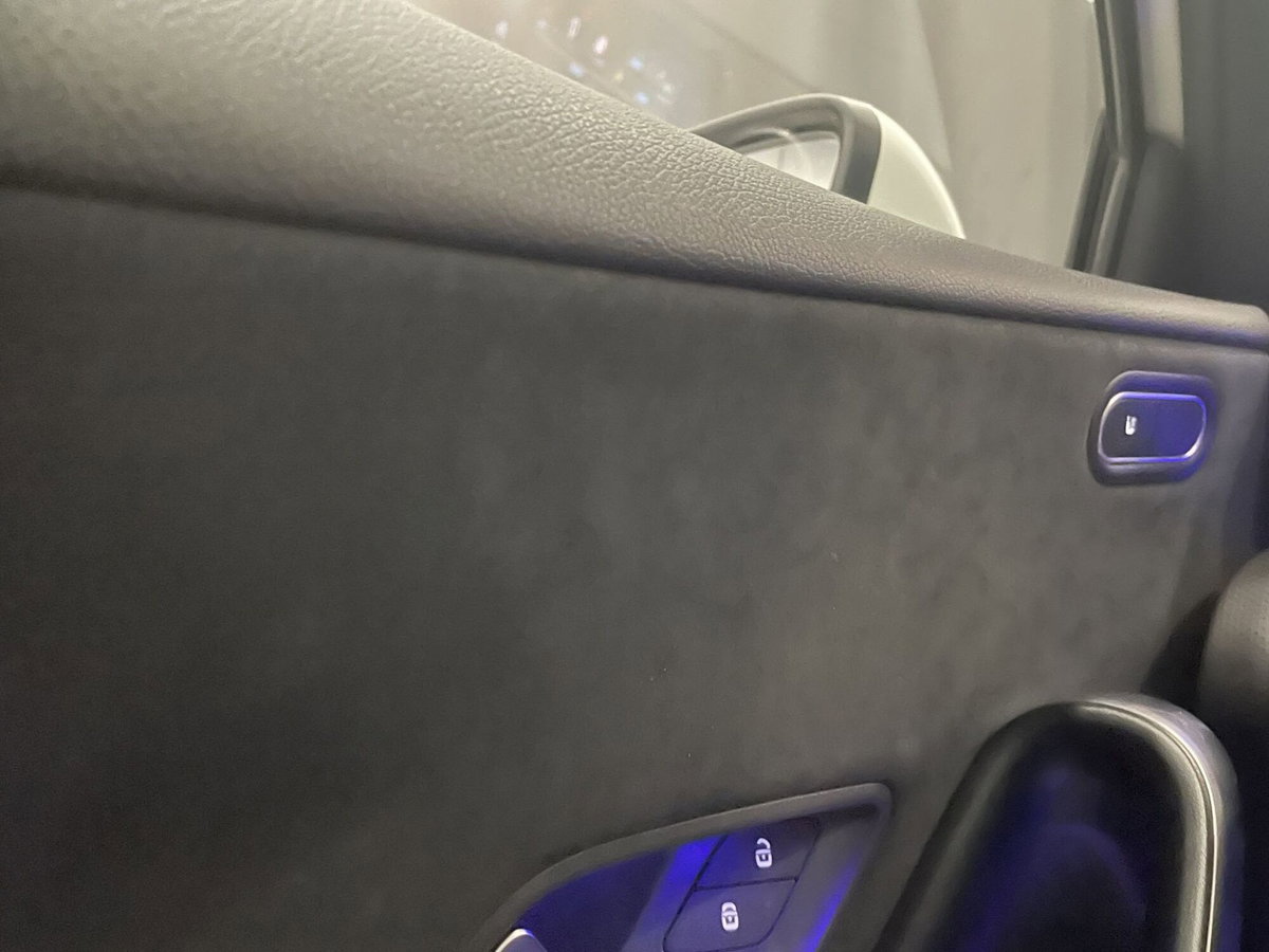 Mercedes-Benz Classe A 180 Premium (12)