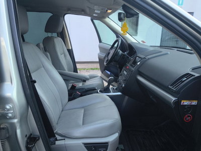 Land Rover Freelander 2.2 SD4 S.W. HSE (15)