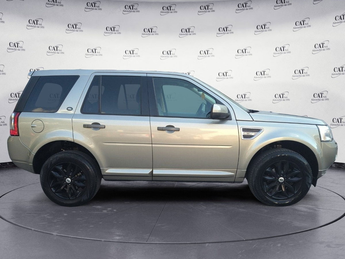 Land Rover Freelander 2.2 SD4 S.W. HSE (5)