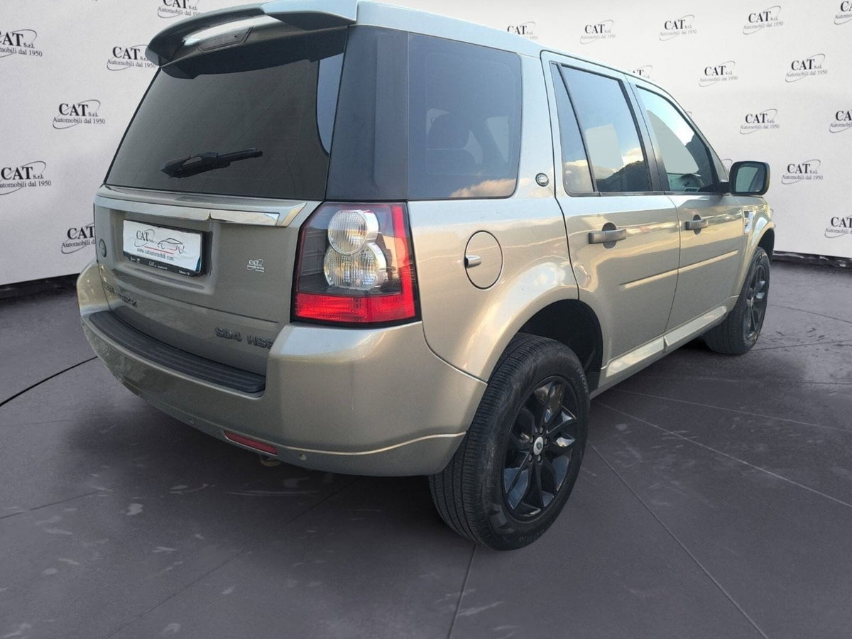 Land Rover Freelander 2.2 SD4 S.W. HSE (6)