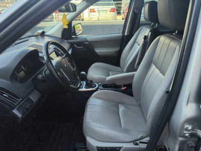 Land Rover Freelander 2.2 SD4 S.W. HSE (9)