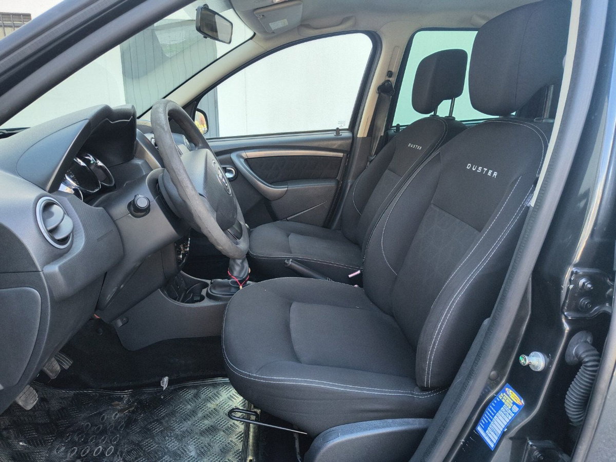 Dacia Duster 1.5 dCi 110CV Start&Stop 4x2 Ambiance (10)