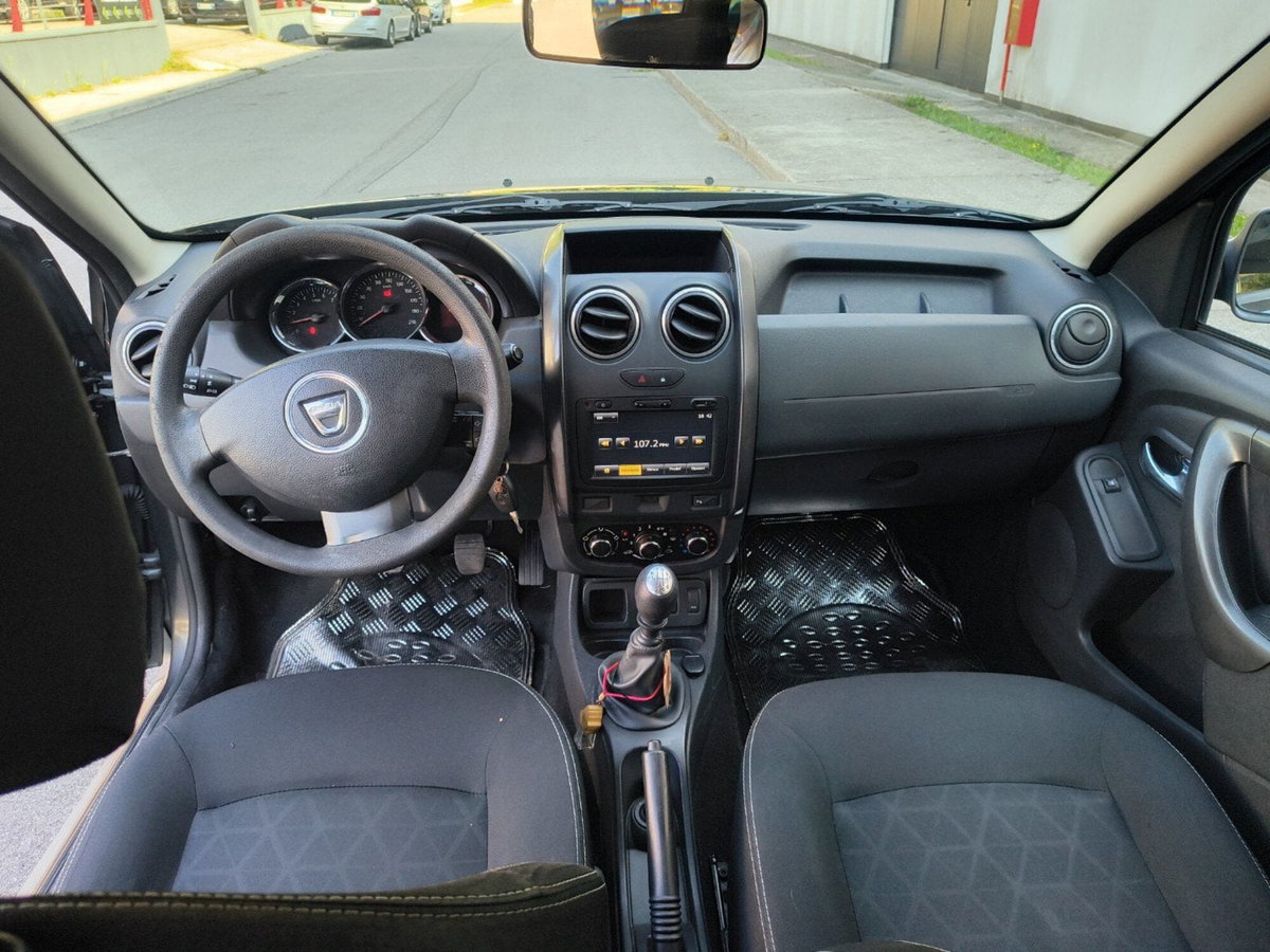 Dacia Duster 1.5 dCi 110CV Start&Stop 4x2 Ambiance (11)