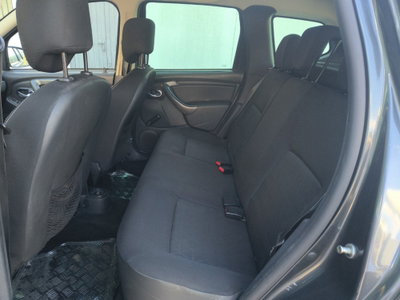 Dacia Duster 1.5 dCi 110CV Start&Stop 4x2 Ambiance (13)