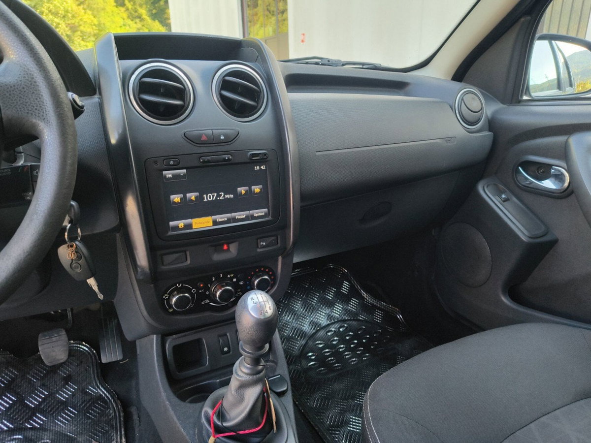 Dacia Duster 1.5 dCi 110CV Start&Stop 4x2 Ambiance (14)