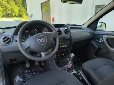 Dacia Duster 1.5 dCi 110CV Start&Stop 4x2 Ambiance (15)
