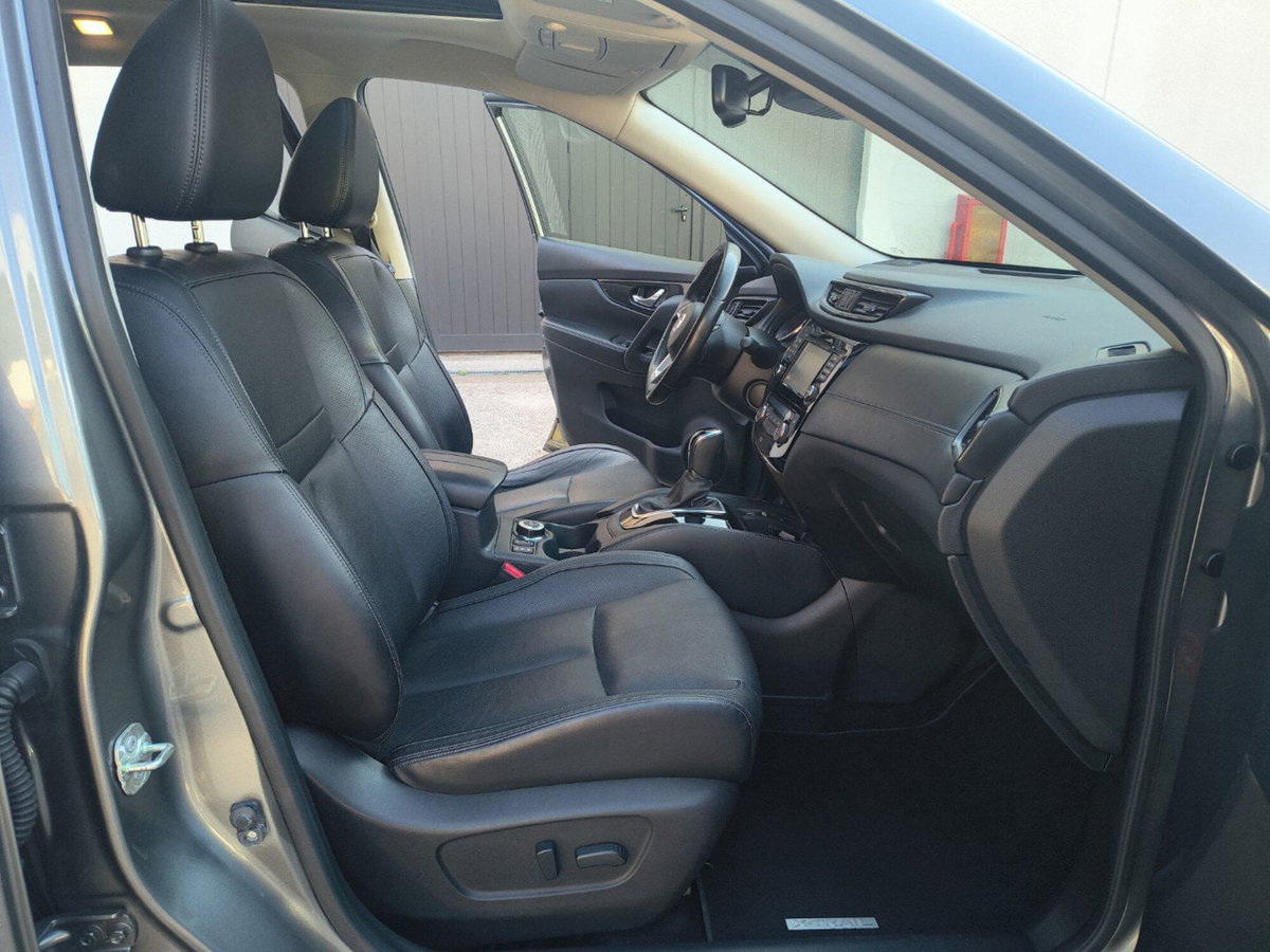 Nissan X-Trail 2.0 dCi 4WD Tekna (11)