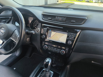 Nissan X-Trail 2.0 dCi 4WD Tekna (12)