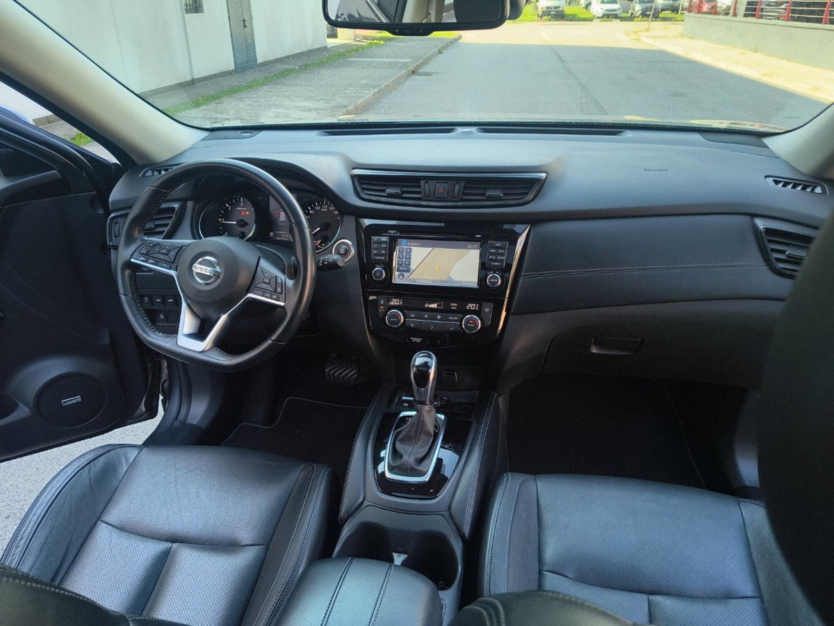 Nissan X-Trail 2.0 dCi 4WD Tekna (15)