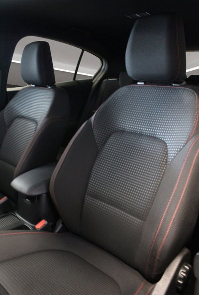 Ford Focus 1.0t ecoboost h ST-Line X 155cv powershift (10)