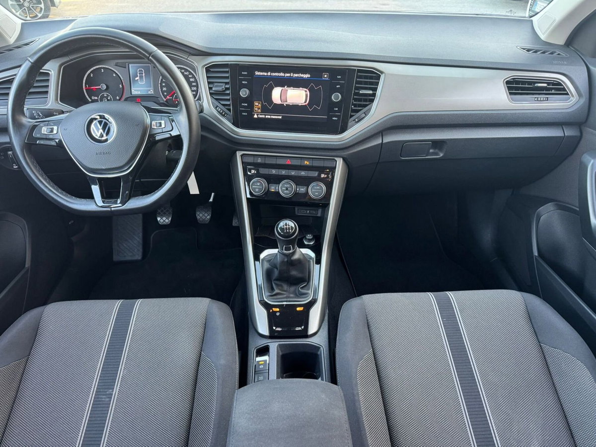 Volkswagen T-Roc 2.0 TDI SCR Business BlueMotion Technology (12)