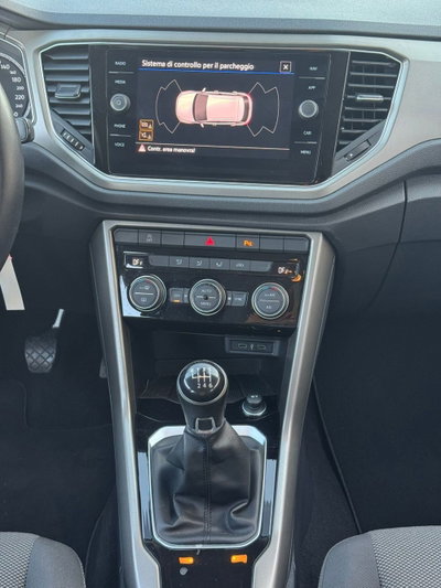 Volkswagen T-Roc 2.0 TDI SCR Business BlueMotion Technology (13)
