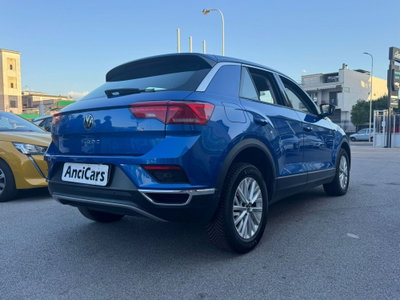 Volkswagen T-Roc 2.0 TDI SCR Business BlueMotion Technology (16)