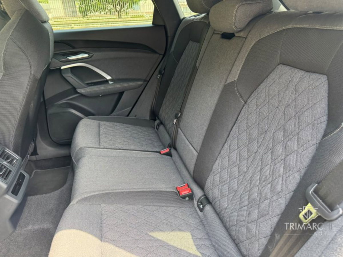 Audi Q5 40 TDI 204 CV quattro S tronic S line plus (11)