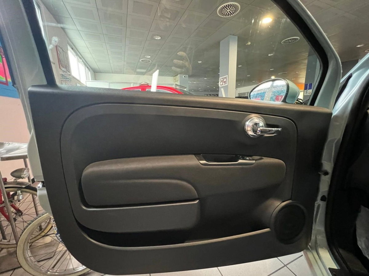 Fiat 500C Cabrio 1.0 Hybrid Dolcevita (7)