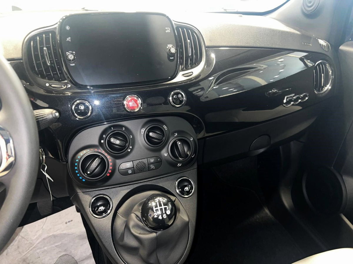 Fiat 500 1.0 Hybrid Dolcevita (10)