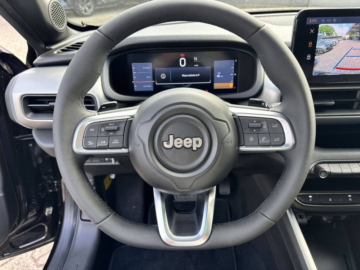 Jeep Avenger 1.2 turbo e-hybrid mhev Summit fwd 110cv edct6 (13)