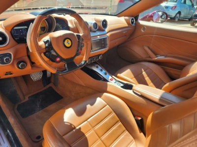 Ferrari California Spider California T DCT (15)