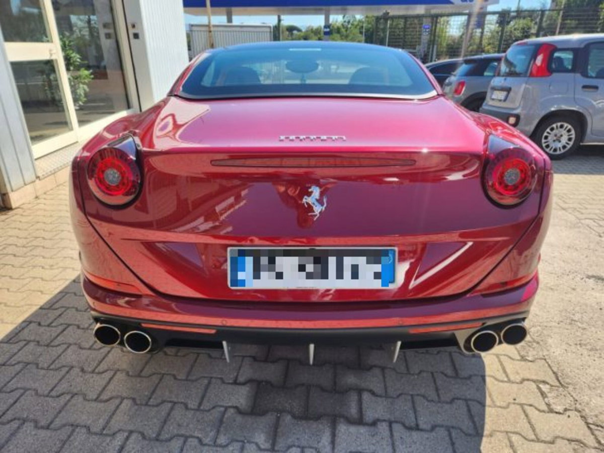 Ferrari California Spider California T DCT (6)