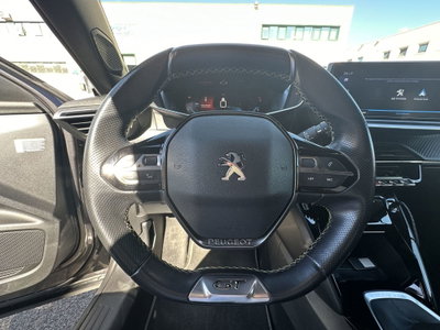 Peugeot 2008 PureTech 130 S&S EAT8 GT Line (8)