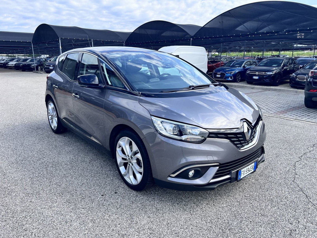 Renault Scénic 1.7 blue dci Sport Edition 120cv (2)
