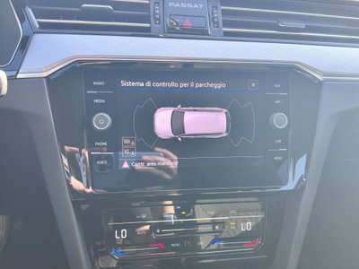 Volkswagen Passat Variant 2.0 TDI SCR EVO DSG Business (16)