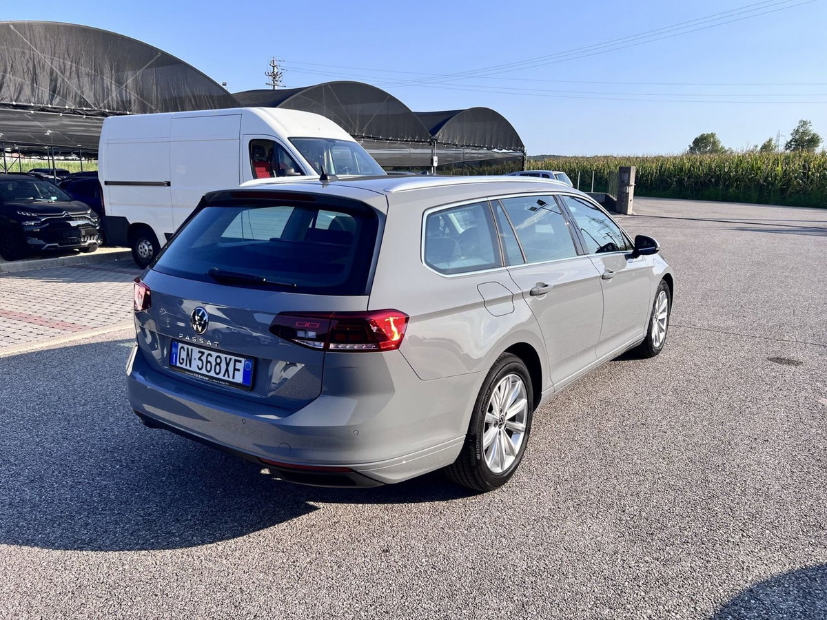 Volkswagen Passat Variant 2.0 TDI SCR EVO DSG Business (3)