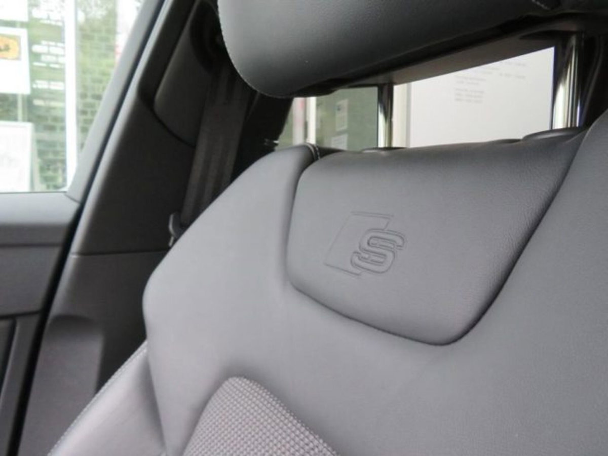 Audi A6 Avant 40 2.0 tdi mhev 12V S line edition quattro s-tronic (20)