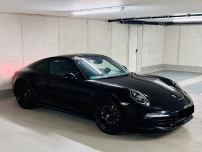 Porsche 911 Coupé 3.4 Carrera 4 (11)