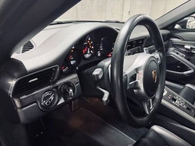 Porsche 911 Coupé 3.4 Carrera 4 (16)
