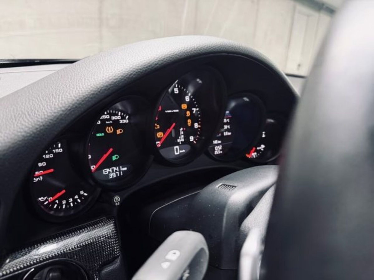 Porsche 911 Coupé 3.4 Carrera 4 (17)