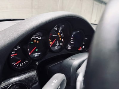 Porsche 911 Coupé 3.4 Carrera 4 (17)