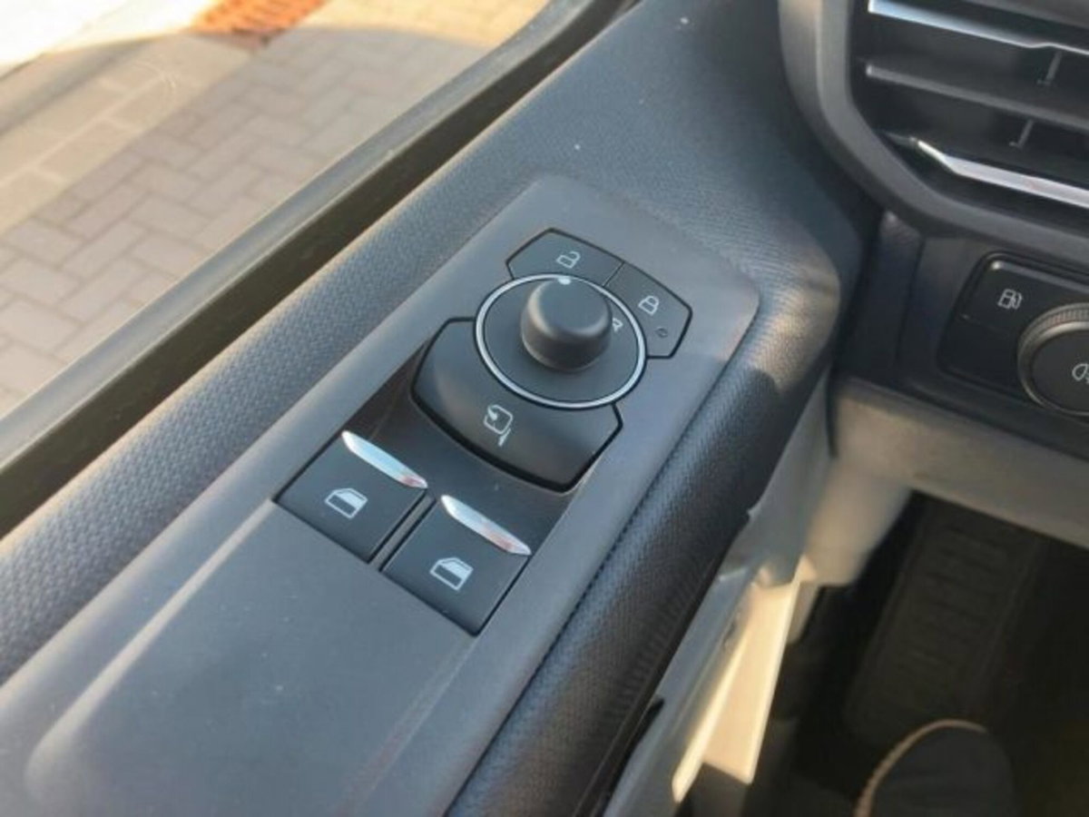 Ford Tourneo Custom 340 2.5 Duratec phev 233cv Titanium X L2H1 (19)