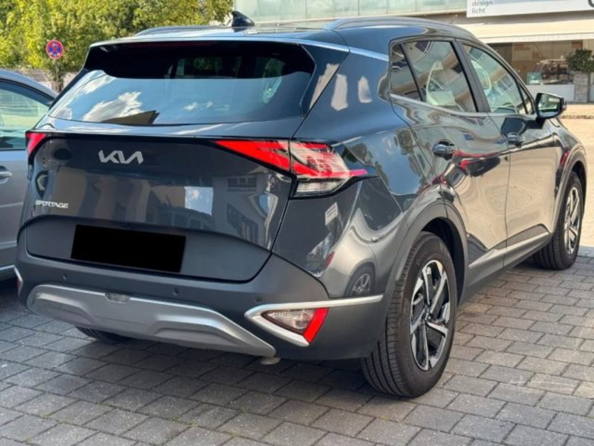Kia Sportage 1.6 TGDi HEV AT Style (4)