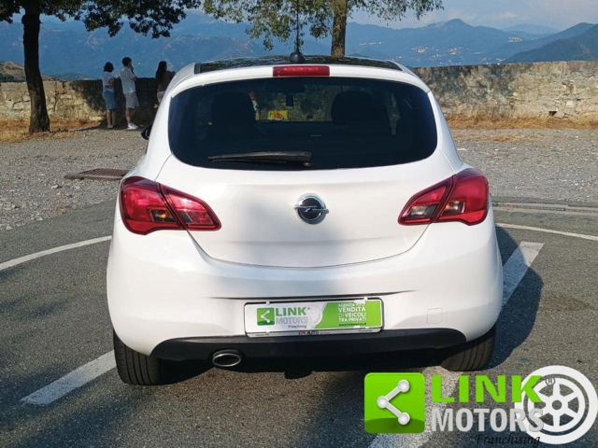 Opel Corsa Coupé 1.4 90CV GPL Tech b-Color (10)