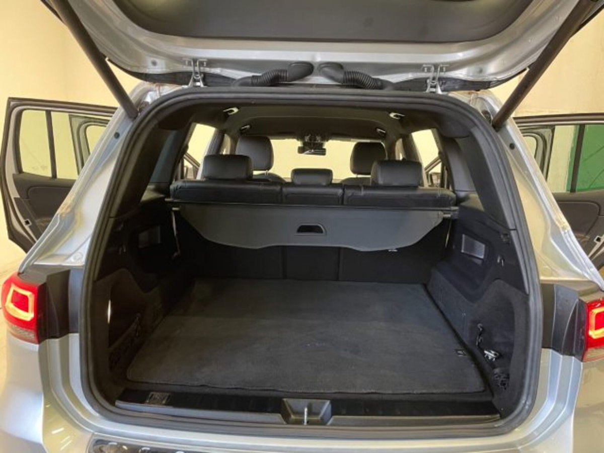 Mercedes-Benz GLB 200 d Automatic Business (14)