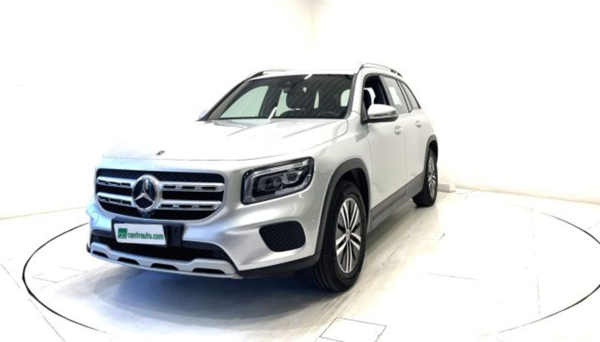Mercedes-Benz GLB 200 d Automatic Business (3)