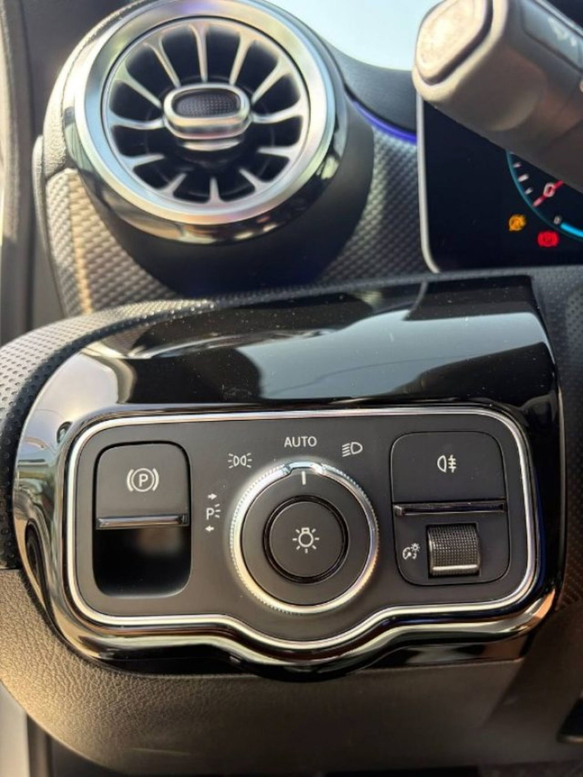 Mercedes-Benz Classe A 180 d Automatic Sport (17)