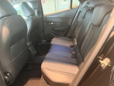Peugeot 2008 PureTech 130 S&S EAT8 Allure Pack (8)