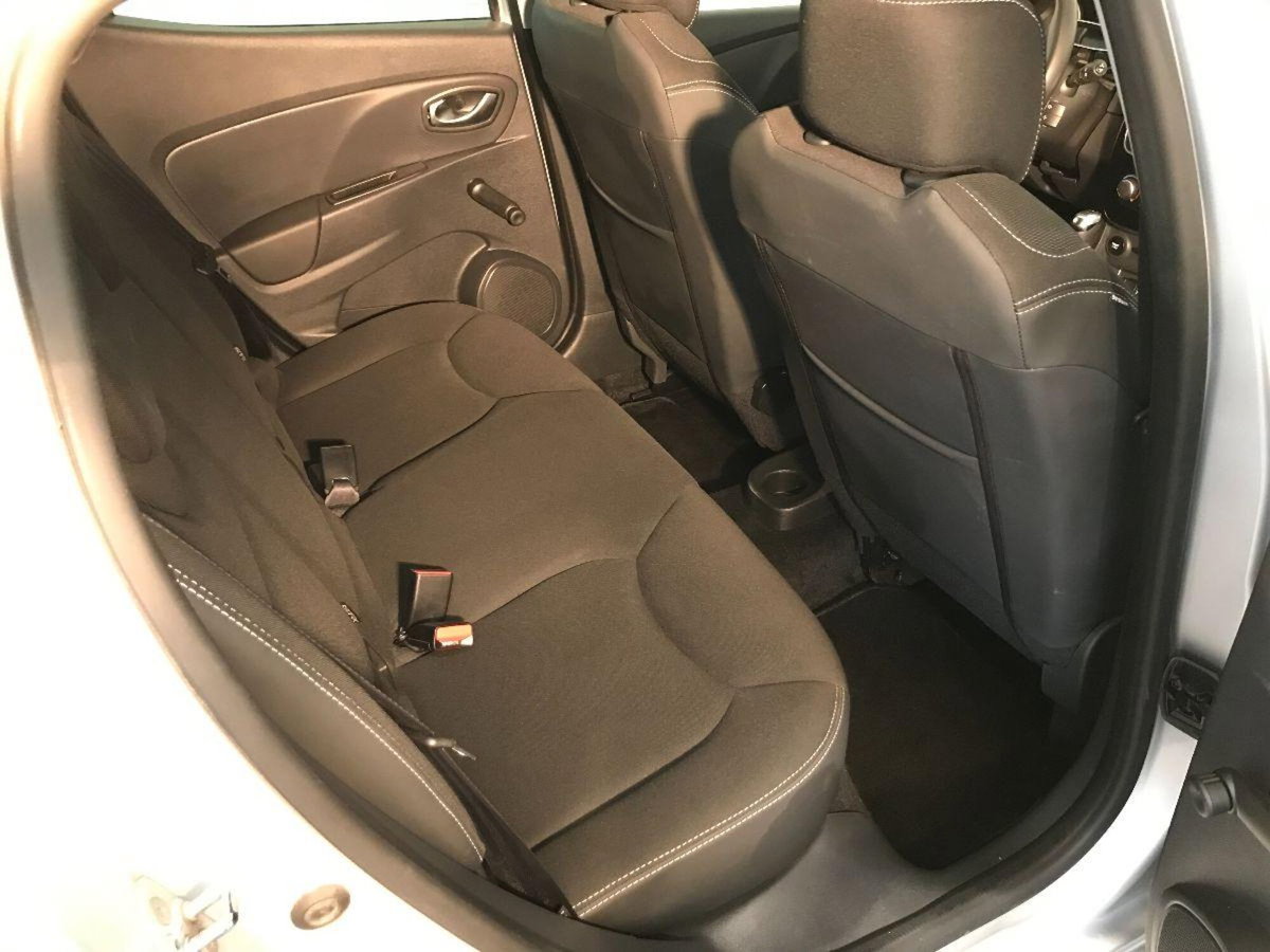 Renault Clio TCe 12V 90 CV 5 porte Business (19)