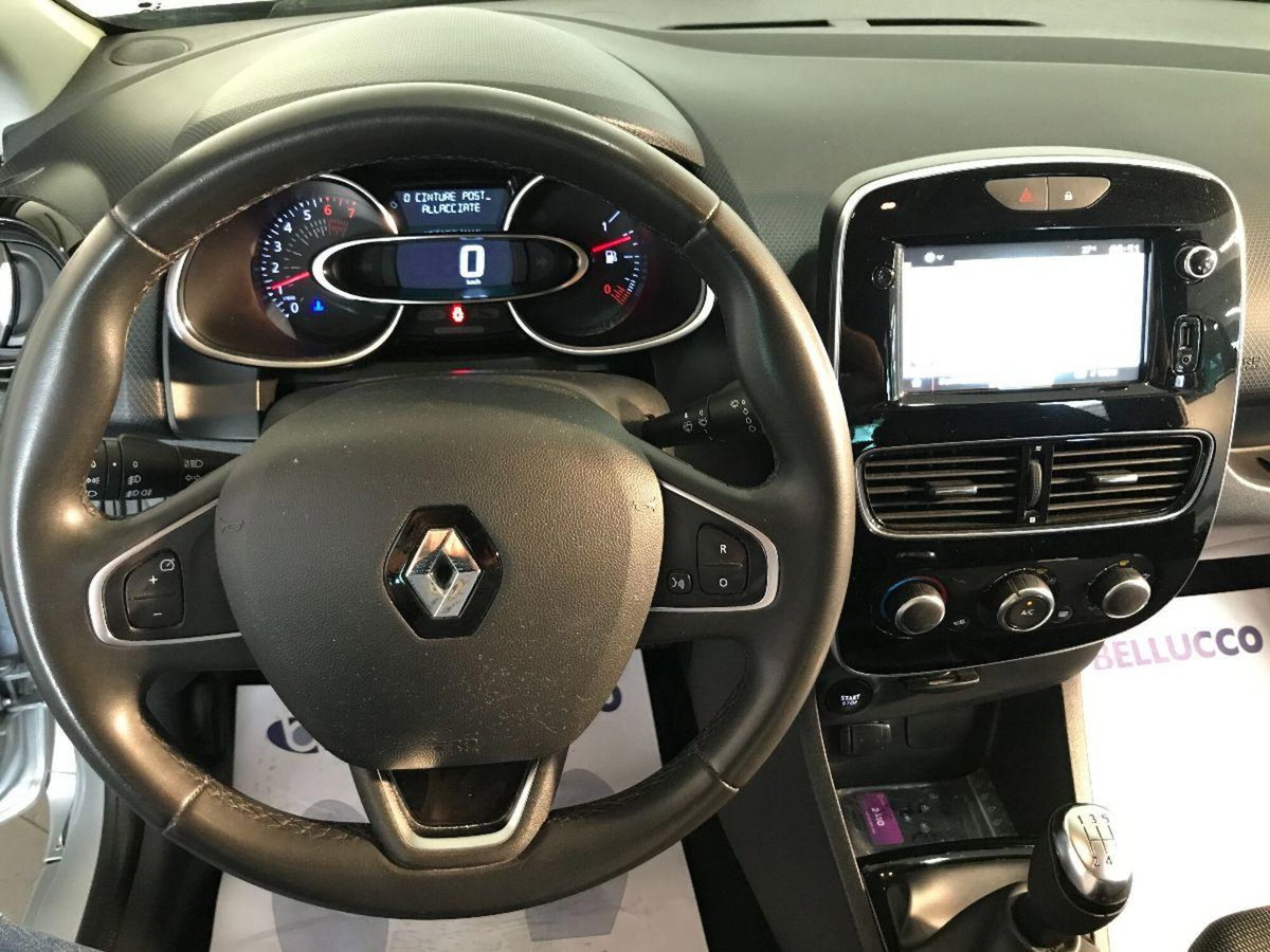 Renault Clio TCe 12V 90 CV 5 porte Business (8)