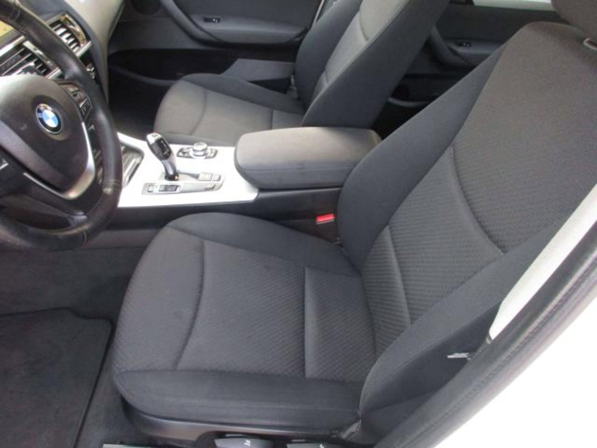 BMW X3 sDrive18d (10)