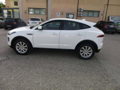 Jaguar E-Pace 2.0D 150 CV AWD R-Dynamic (4)