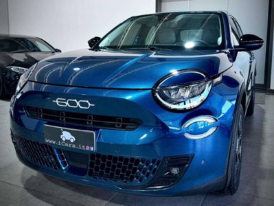 Fiat 600 1.2 hybrid La Prima 110cv auto usata