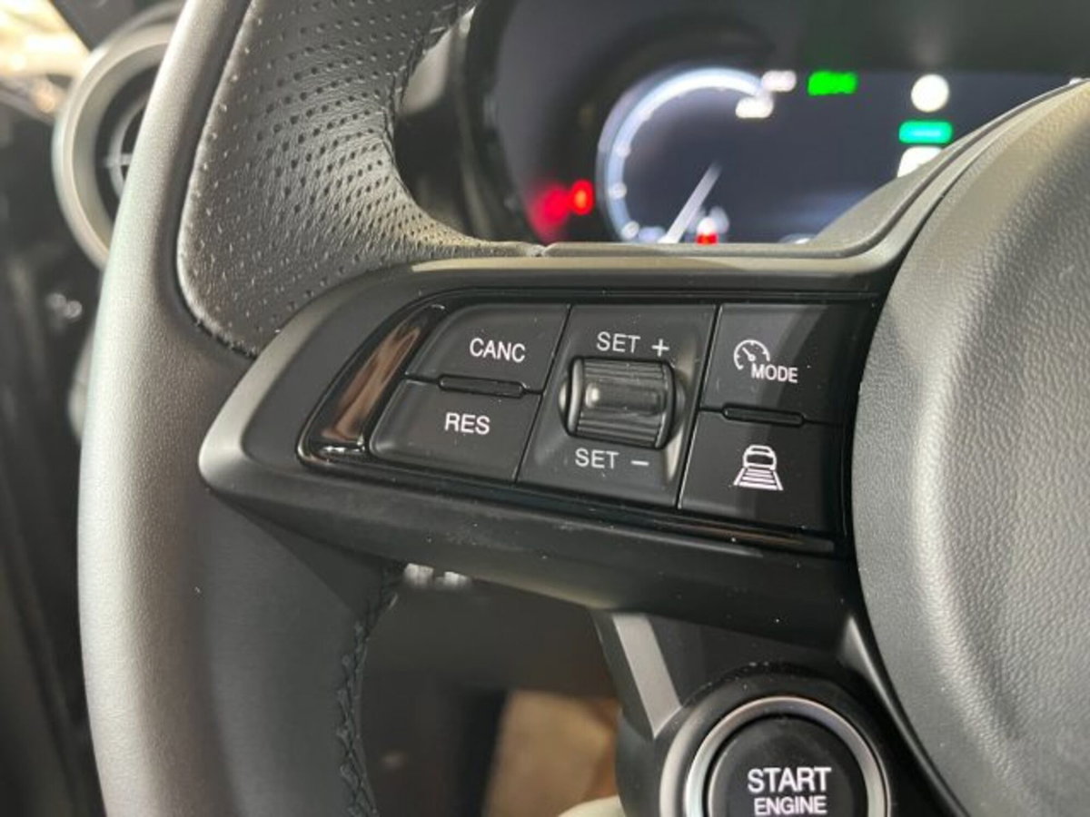 Alfa Romeo Tonale 1.5 hybrid Sprint 130cv tct7 (18)