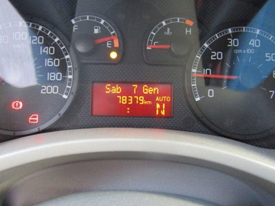 Fiat Panda 1.2 Dualogic (10)