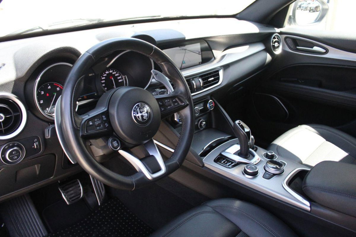Alfa Romeo Stelvio Stelvio 2.2 Turbodiesel 190 CV AT8 Q4 Sprint (12)