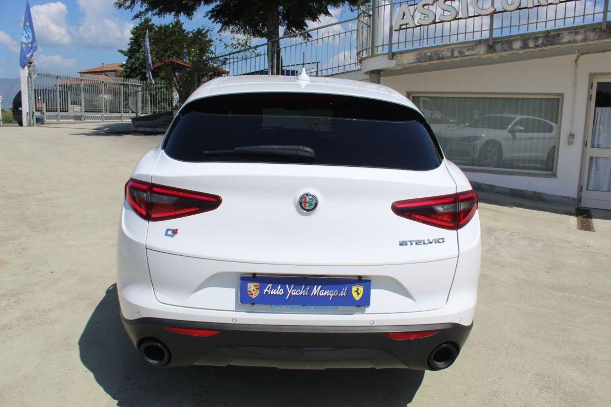 Alfa Romeo Stelvio Stelvio 2.2 Turbodiesel 190 CV AT8 Q4 Sprint (7)