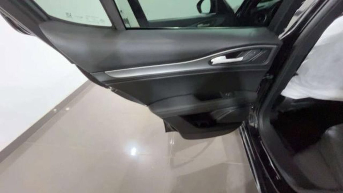 Alfa Romeo Stelvio 2.2 t Veloce Q4 210cv auto (15)