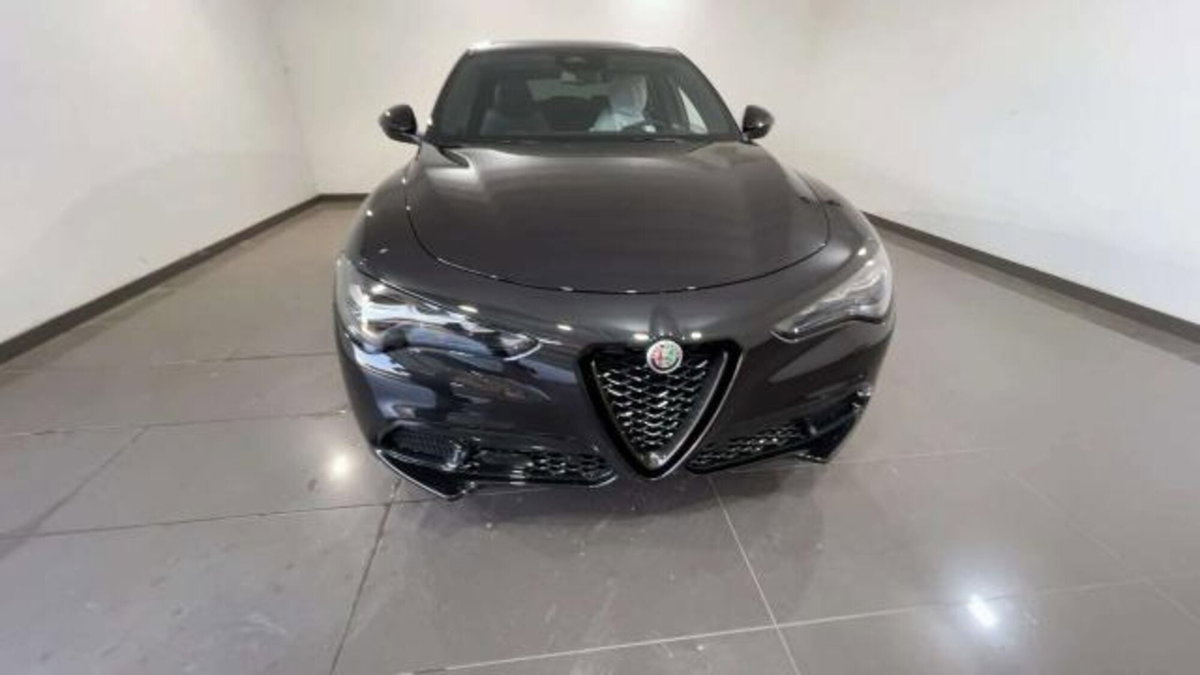 Alfa Romeo Stelvio 2.2 t Veloce Q4 210cv auto (2)